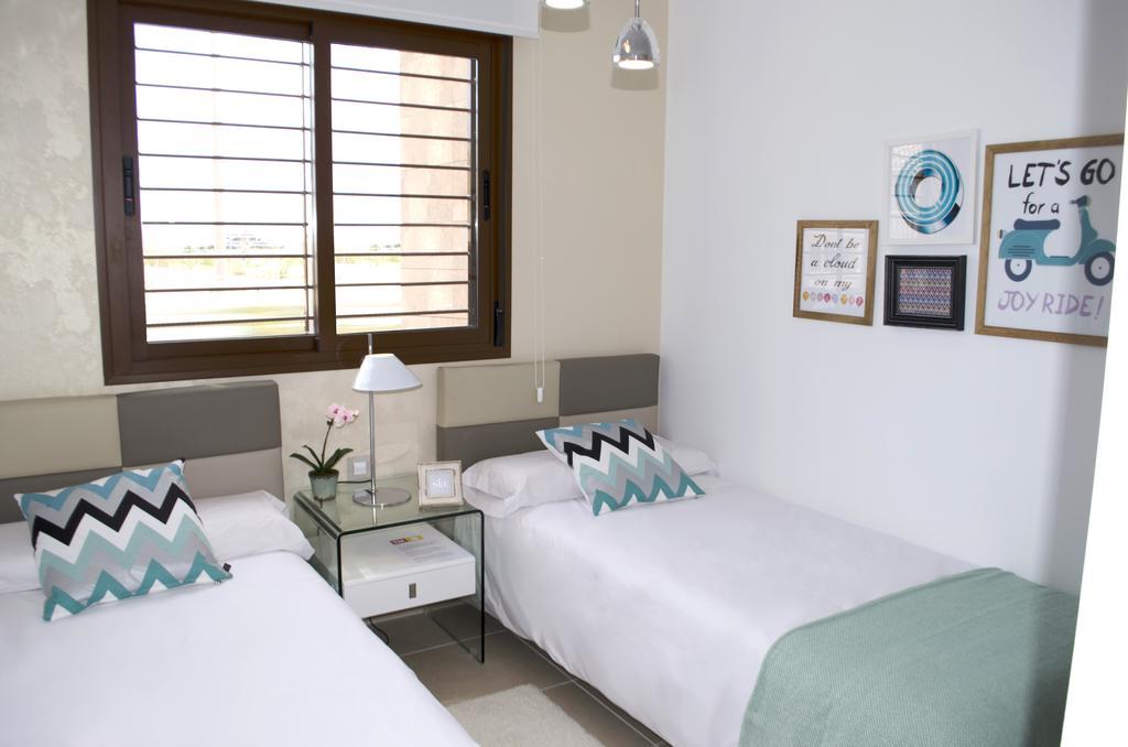 Terrazas De Campoamor By Mar Holidays Orihuela Exterior photo